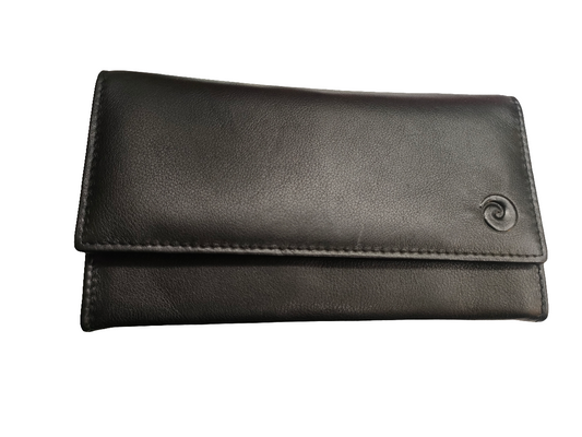 Mala Black Leather Purse