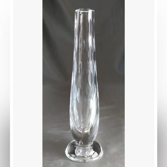 Enis Bud Vase