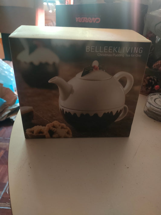 Belleek living Christmas Pudding Tea for One